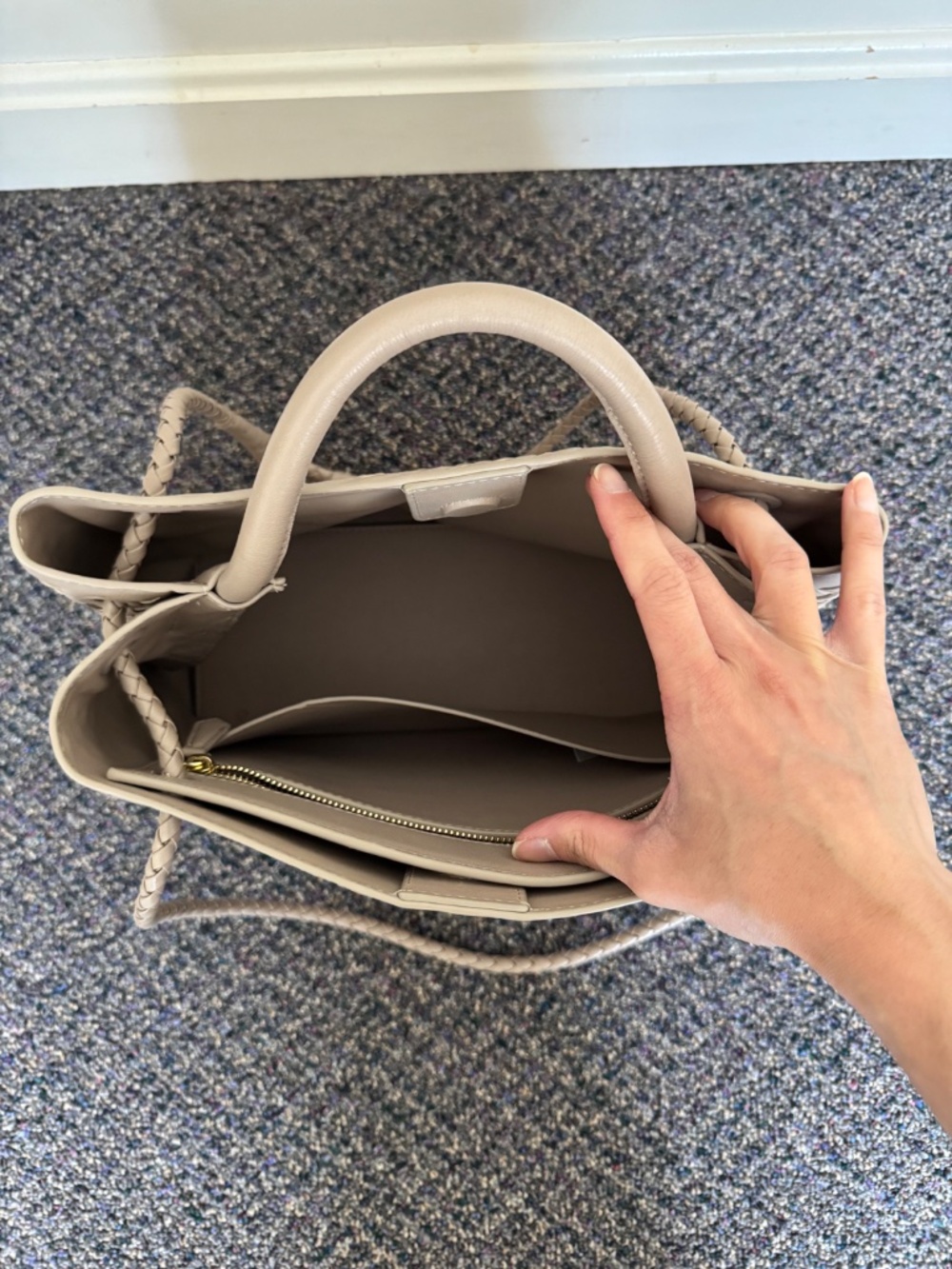 Quince Italian Leather Satchel - Picture 2 of 4